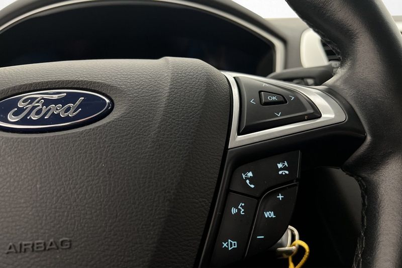 Ford Mondeo bild 14