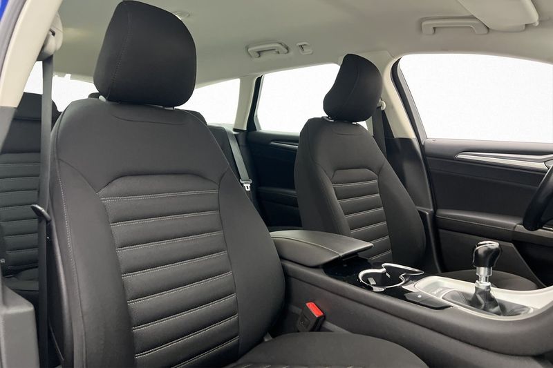 Ford Mondeo bild 10