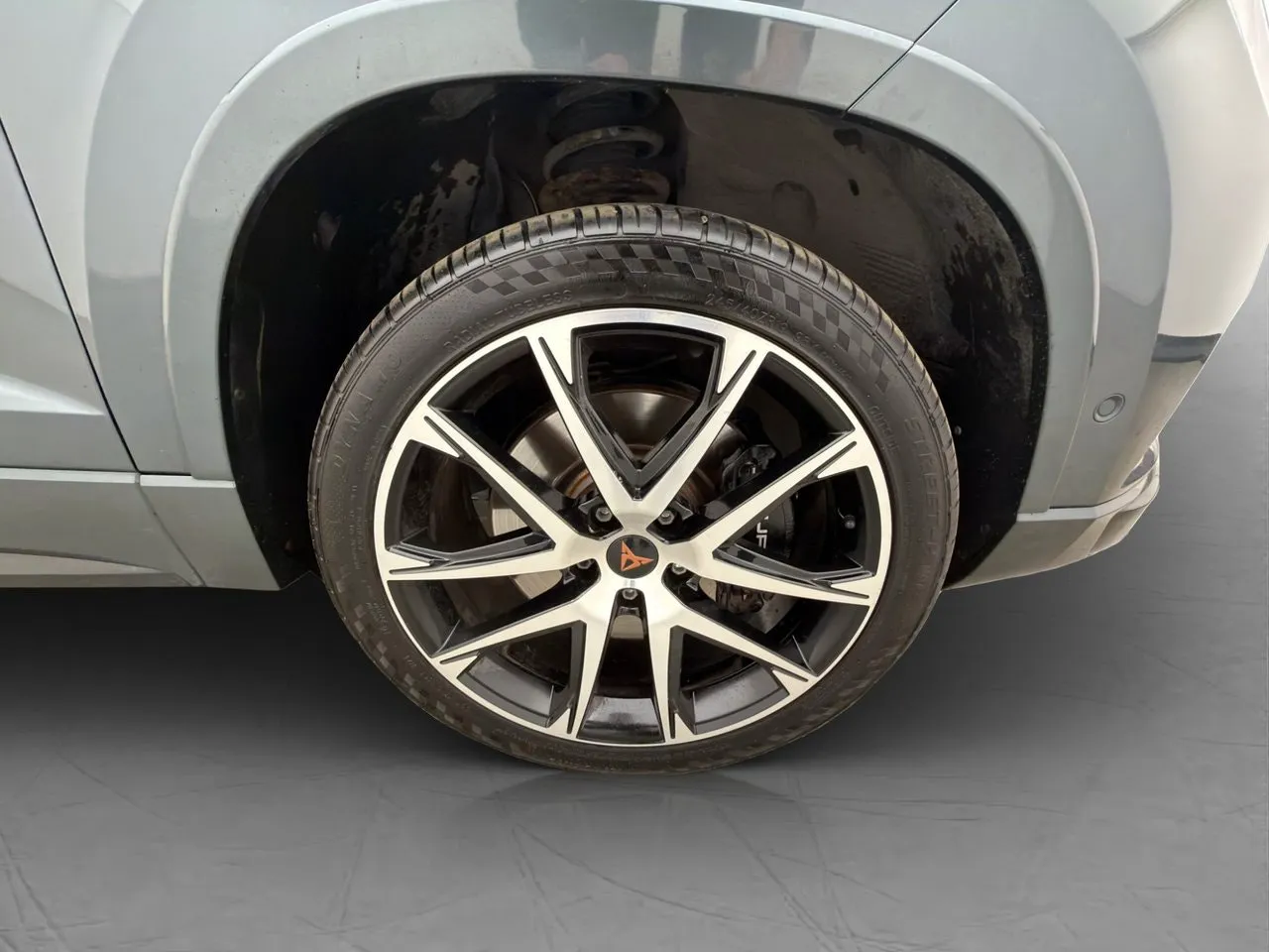 Vehicle image 36