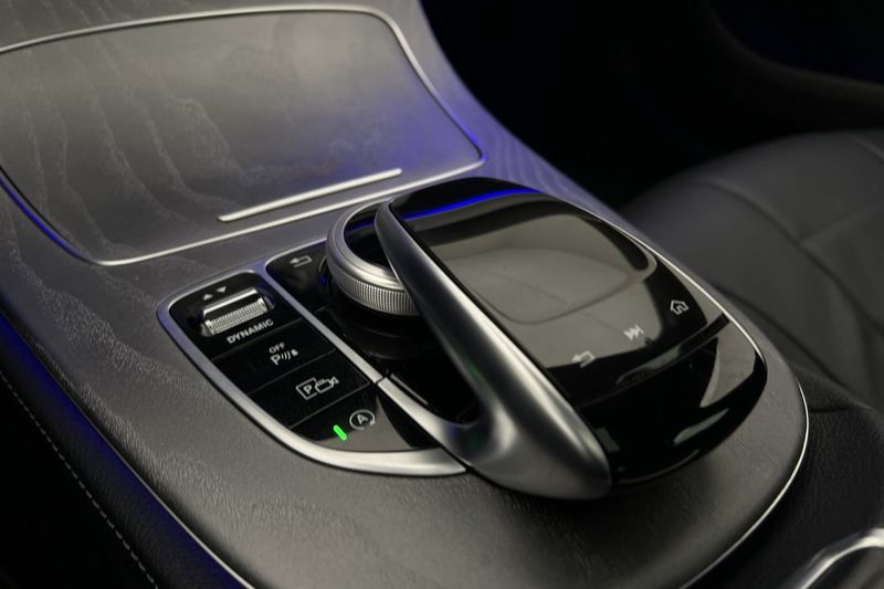 Mercedes CLS450 bild 36
