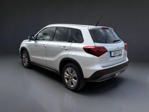 Suzuki Vitara bild 4
