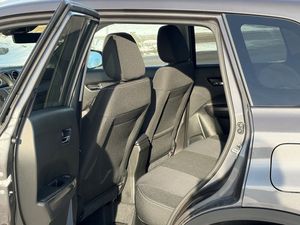 Suzuki Vitara bild 4