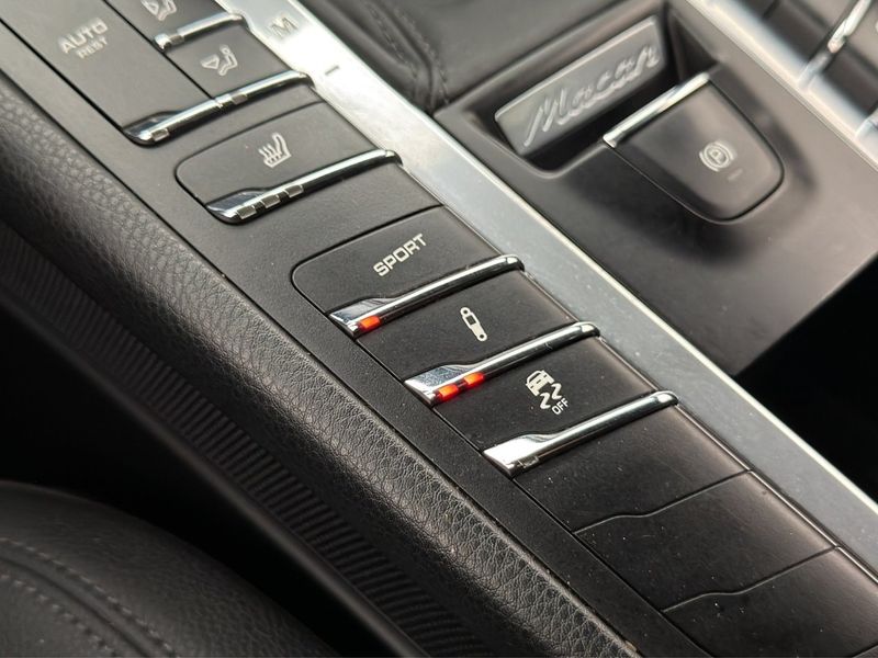 Porsche Macan bild 18