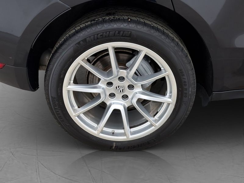 Porsche Macan bild 26