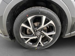 Toyota C-HR bild 25
