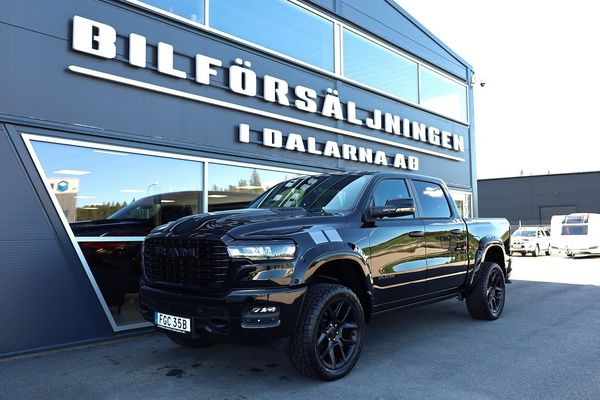 Dodge 1500 RAM Offroad Edition Laramie Night 3.0 Hurricane 420hk 4x4 - 2025