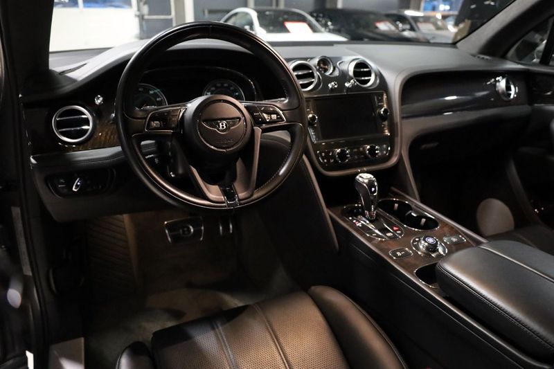 Bentley Bentayga bild 10