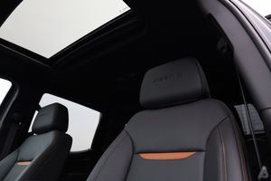 GMC Sierra bild 8