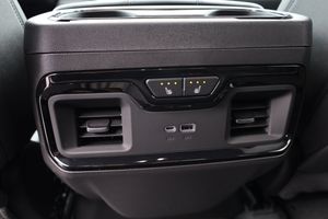 GMC Sierra bild 15