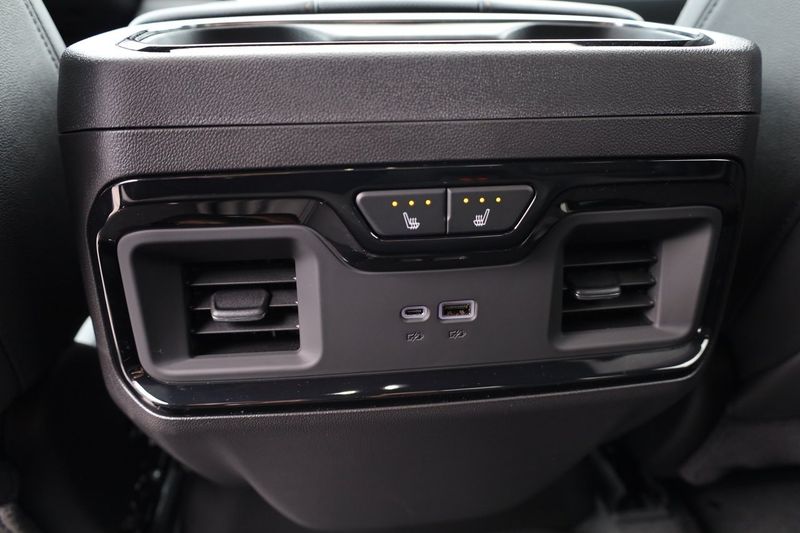 GMC Sierra bild 15