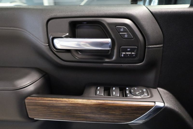 Chevrolet Silverado bild 22