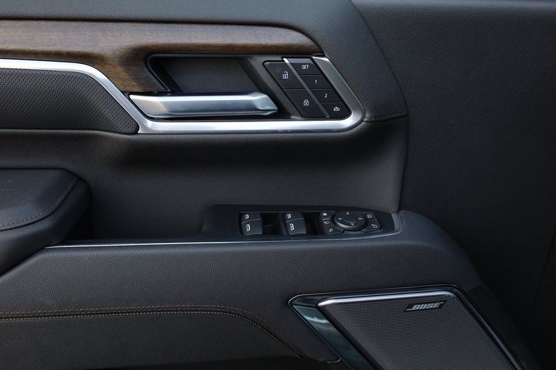 Chevrolet Silverado bild 23
