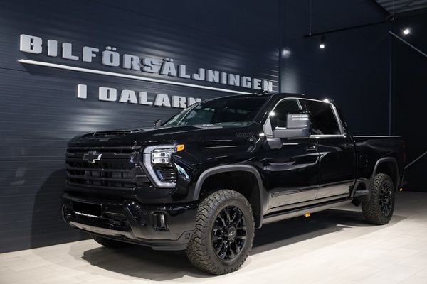 Chevrolet Silverado 2500 HD 6,6 Duramax Midnight 4WD 476 Hk - 2026
