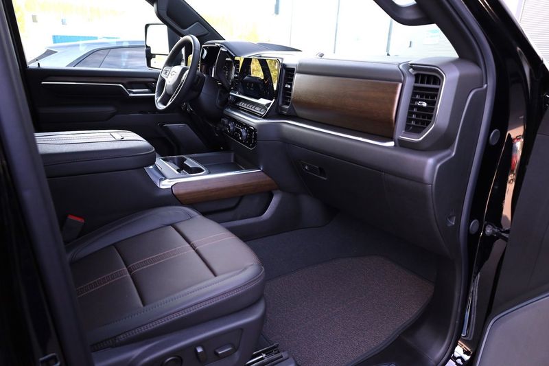 Chevrolet Silverado bild 10