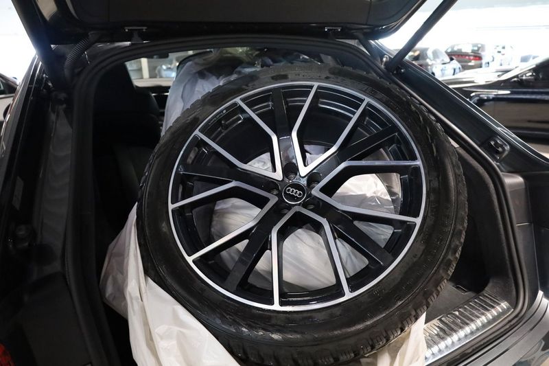 Audi SQ8 bild 14