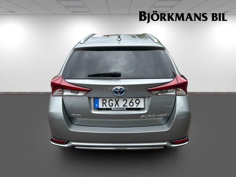 Toyota Auris bild 5