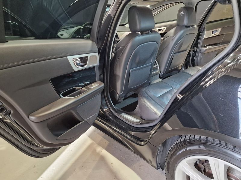 Jaguar XF bild 14