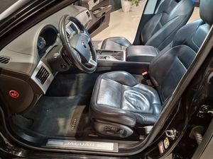 Jaguar XF bild 9
