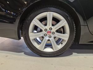 Jaguar XF bild 21