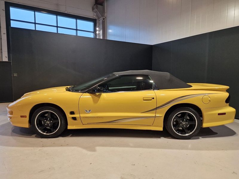 Pontiac Firebird bild 5