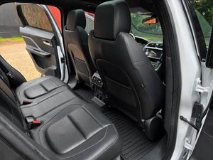 Jaguar F-Pace bild 15