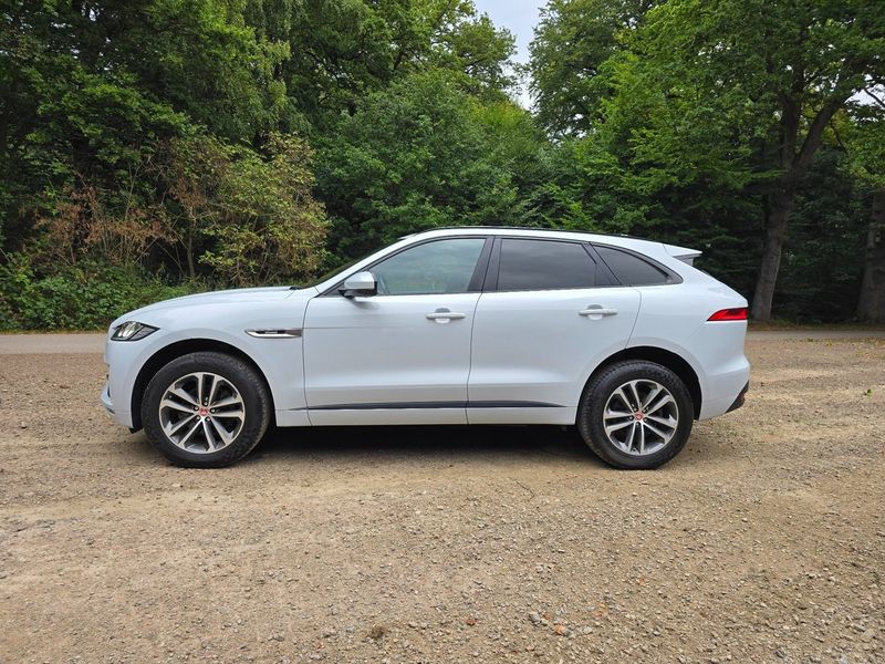 Jaguar F-Pace bild 5