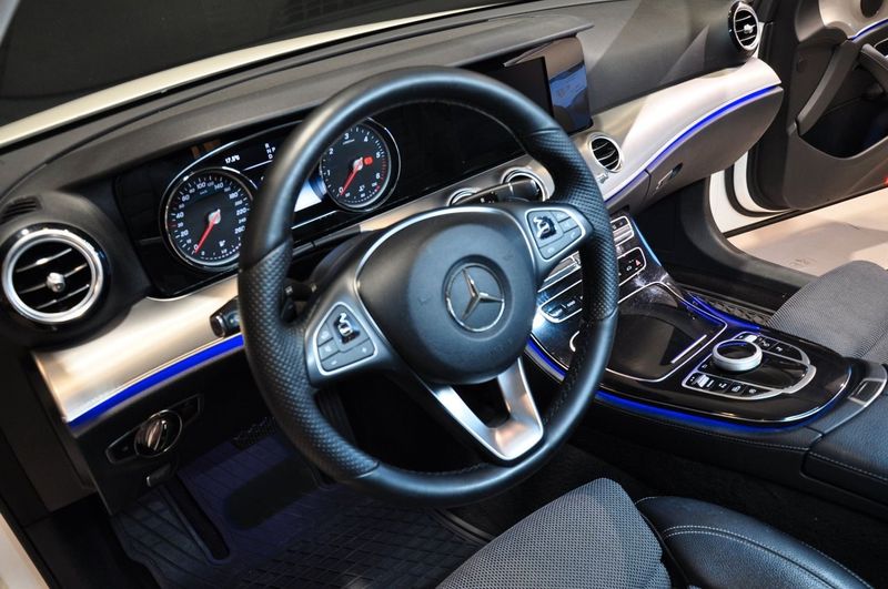 Mercedes E220 bild 11