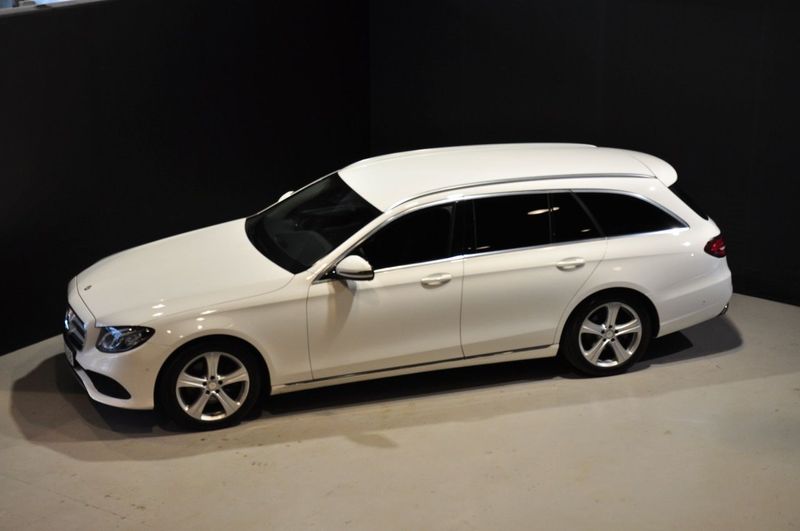 Mercedes E220 bild 2