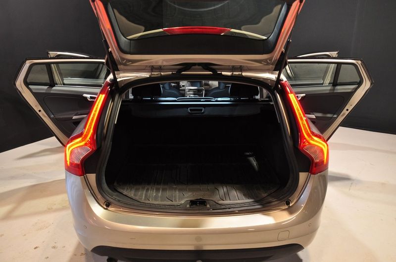 Volvo V60 bild 9