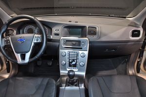 Volvo V60 bild 17