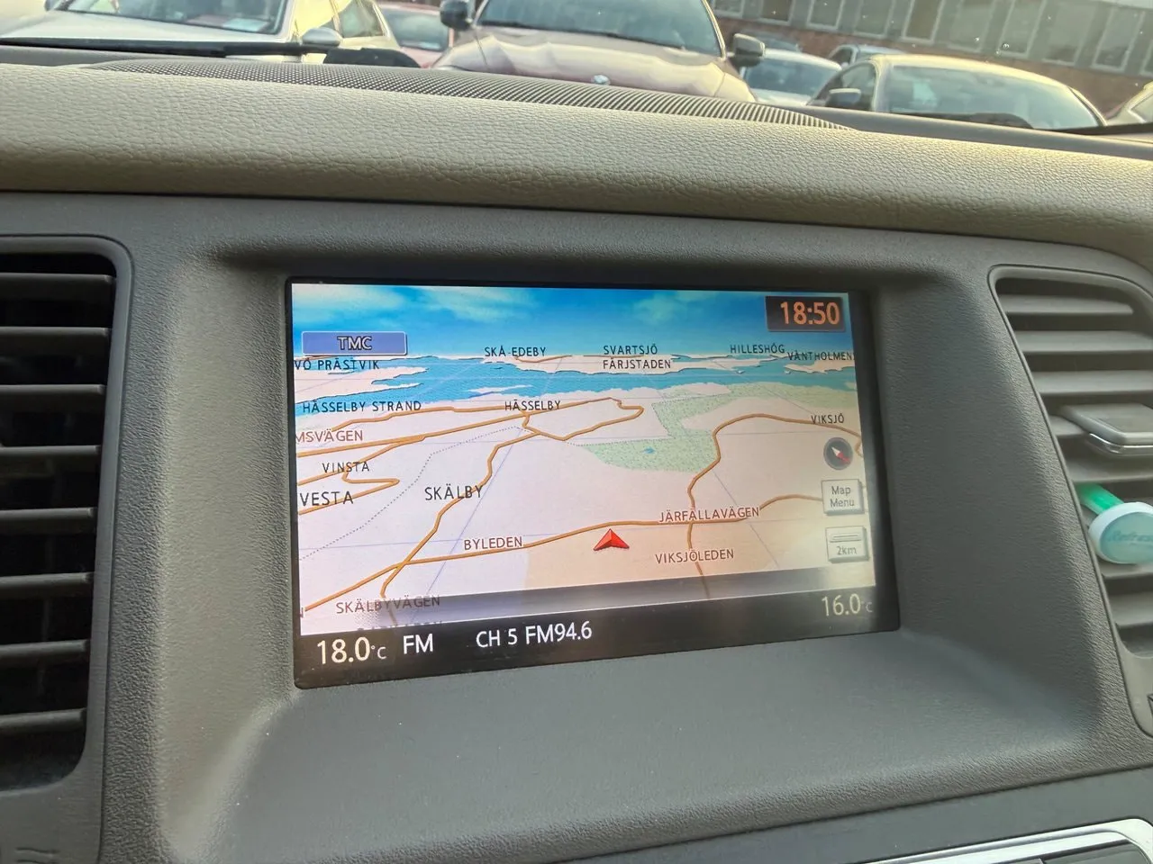 Vehicle image 8
