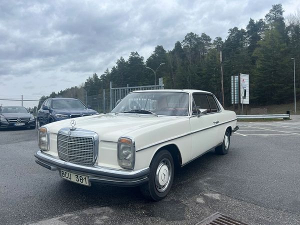 Mercedes C250 Coupe 130hk 15200 mil Nyservad Två ägare - 1969