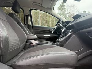 Ford Kuga bild 13