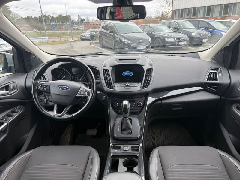 Ford Kuga bild 8