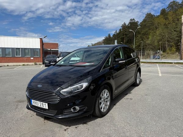 Ford S-Max 2.0 TDCi AWD 180hk Powershift 7-sits D-Värmare Euro 6 - 2018