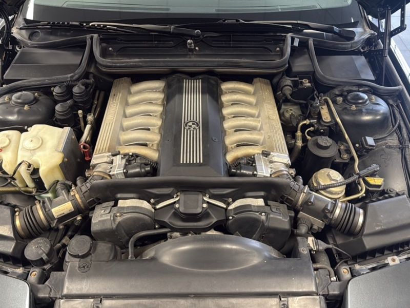 BMW 850 bild 11