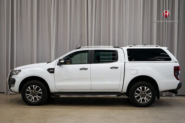Ford Ranger Dubbelhytt 3.2 TDCi 4x4 Wildtrak Drag P-värme Moms - 2018