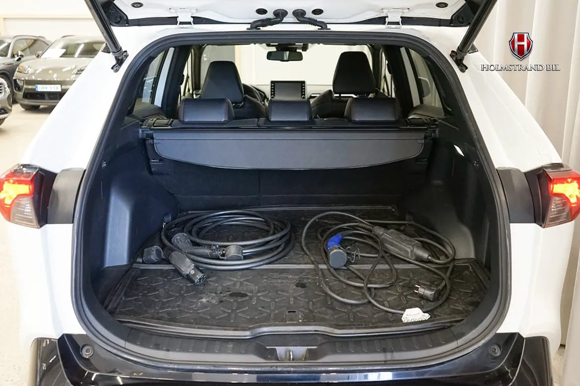 Vehicle image 22