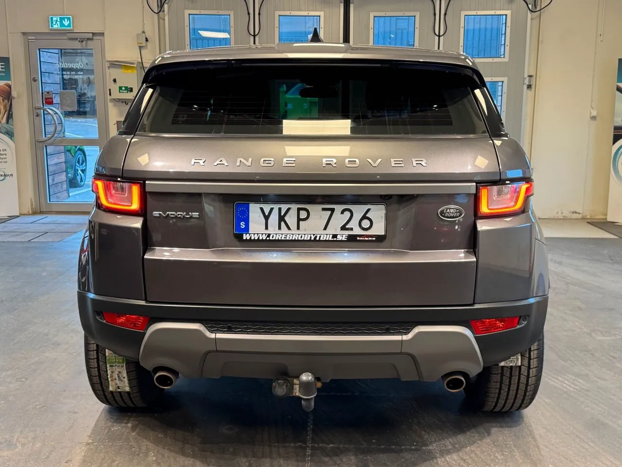 Vehicle image 25