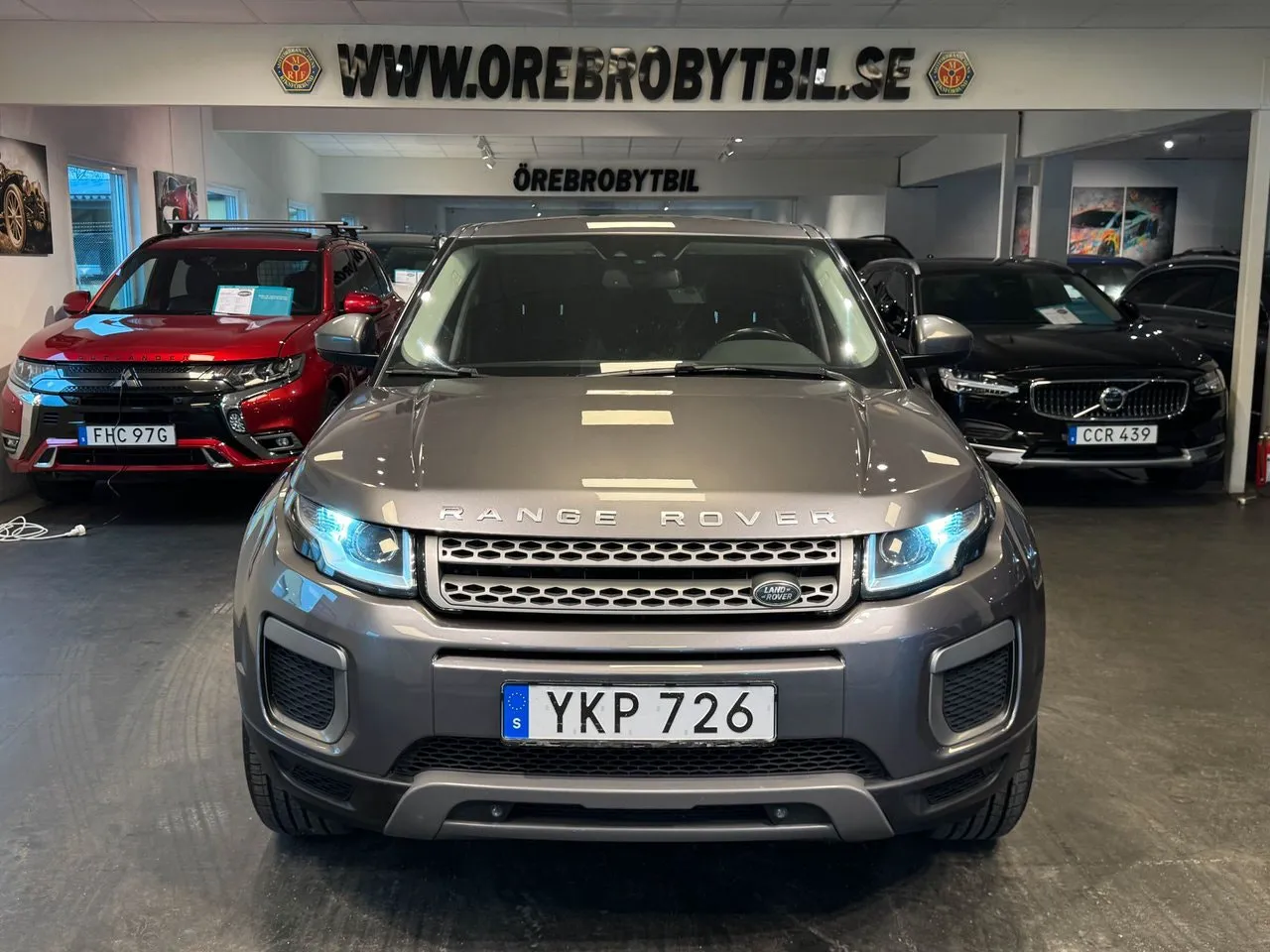 Vehicle image 26