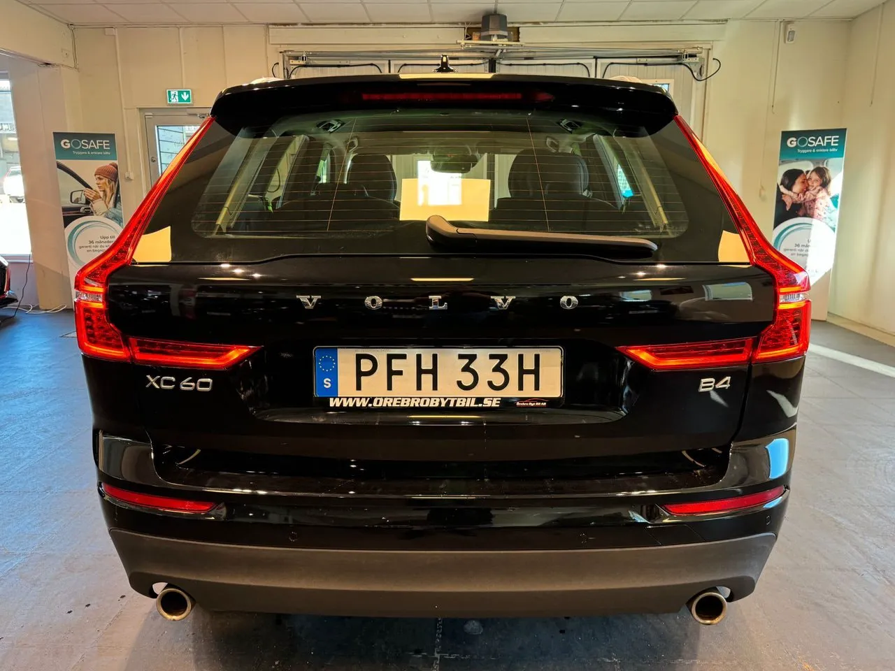 Vehicle image 23