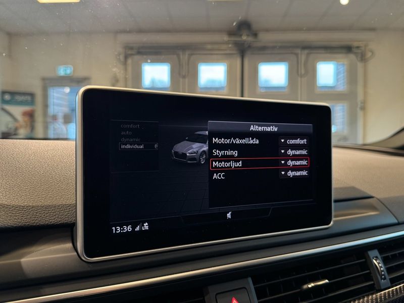 Audi RS5 bild 15