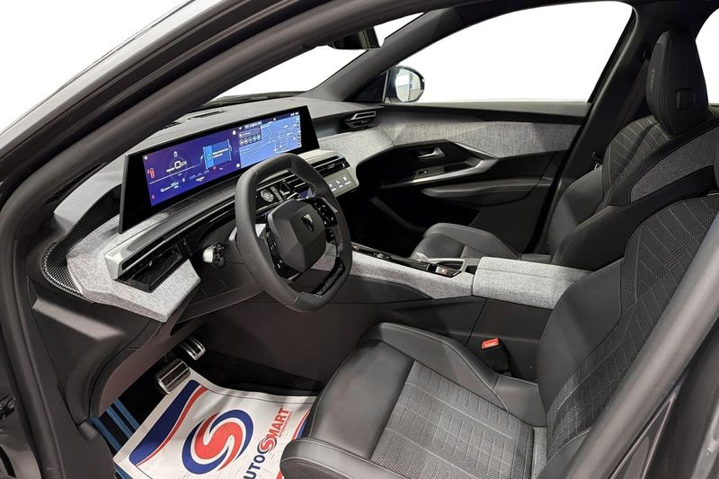 Peugeot e-5008 bild 10