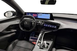 Peugeot e-5008 bild 12