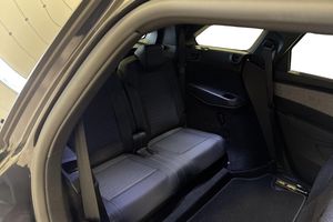 Peugeot e-5008 bild 14