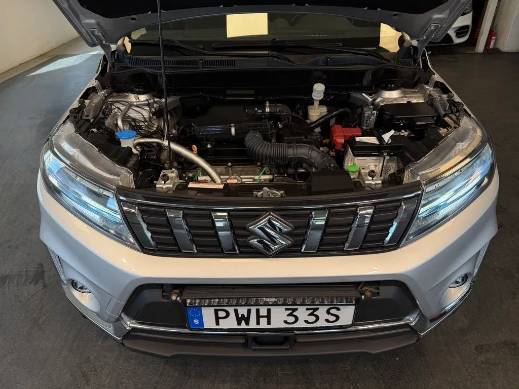 Vehicle image 25