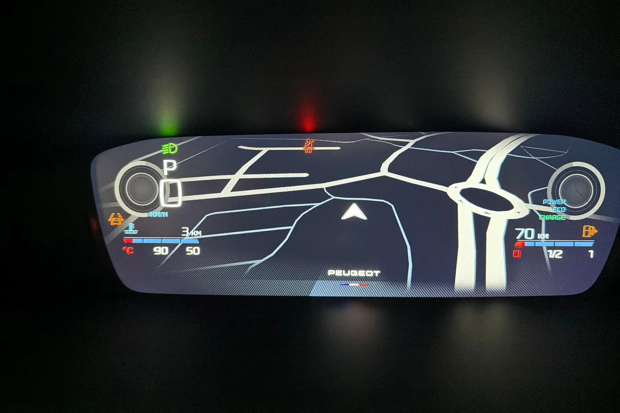 Vehicle image 20
