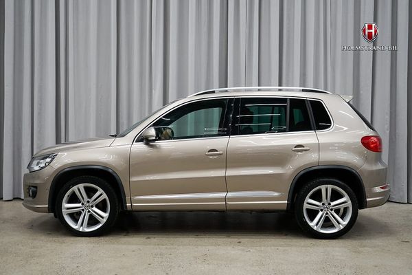 Volkswagen Tiguan 2.0 TDI 4Motion FULL R-line Sport Pano Drag Dvärm Läder - 2016