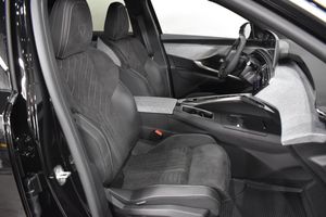 Peugeot e-3008 bild 13