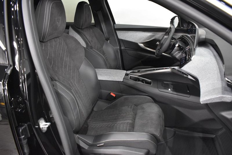 Peugeot e-3008 bild 13